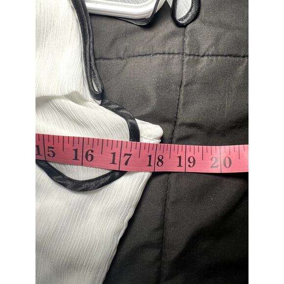 BCX white cinched bottom bow tank top blouse womens medium preppy corpcore - Picture 7 of 7